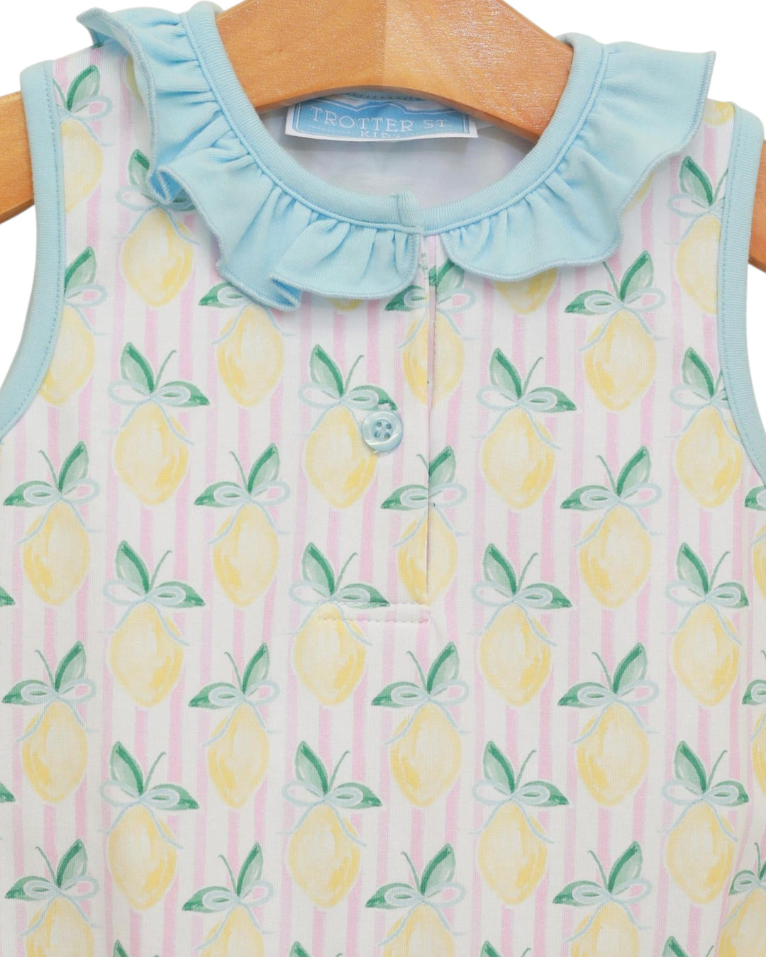 Squeeze the Day Yellow Girls Bubble, that store, close