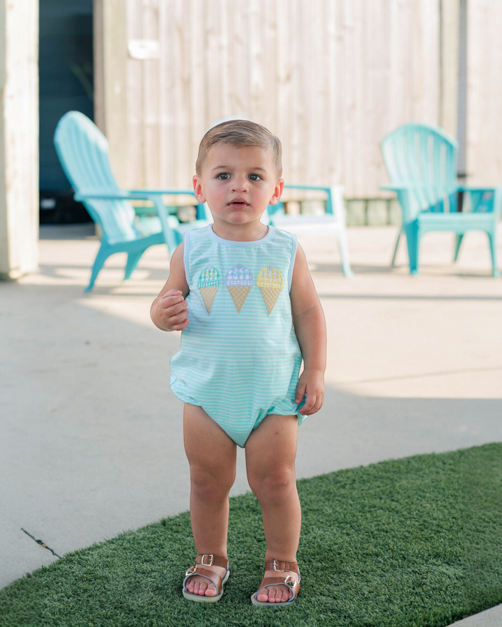 Triple Scoop Mint Boys Bubble, that store, child