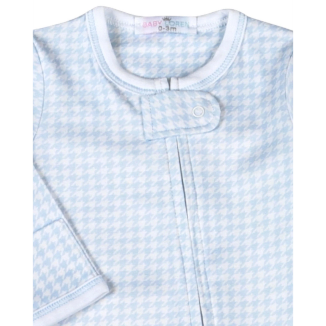 That Store blue houndstooth Pima cotton baby footie with a convenient front zipper closure and soft ribbed neckline.