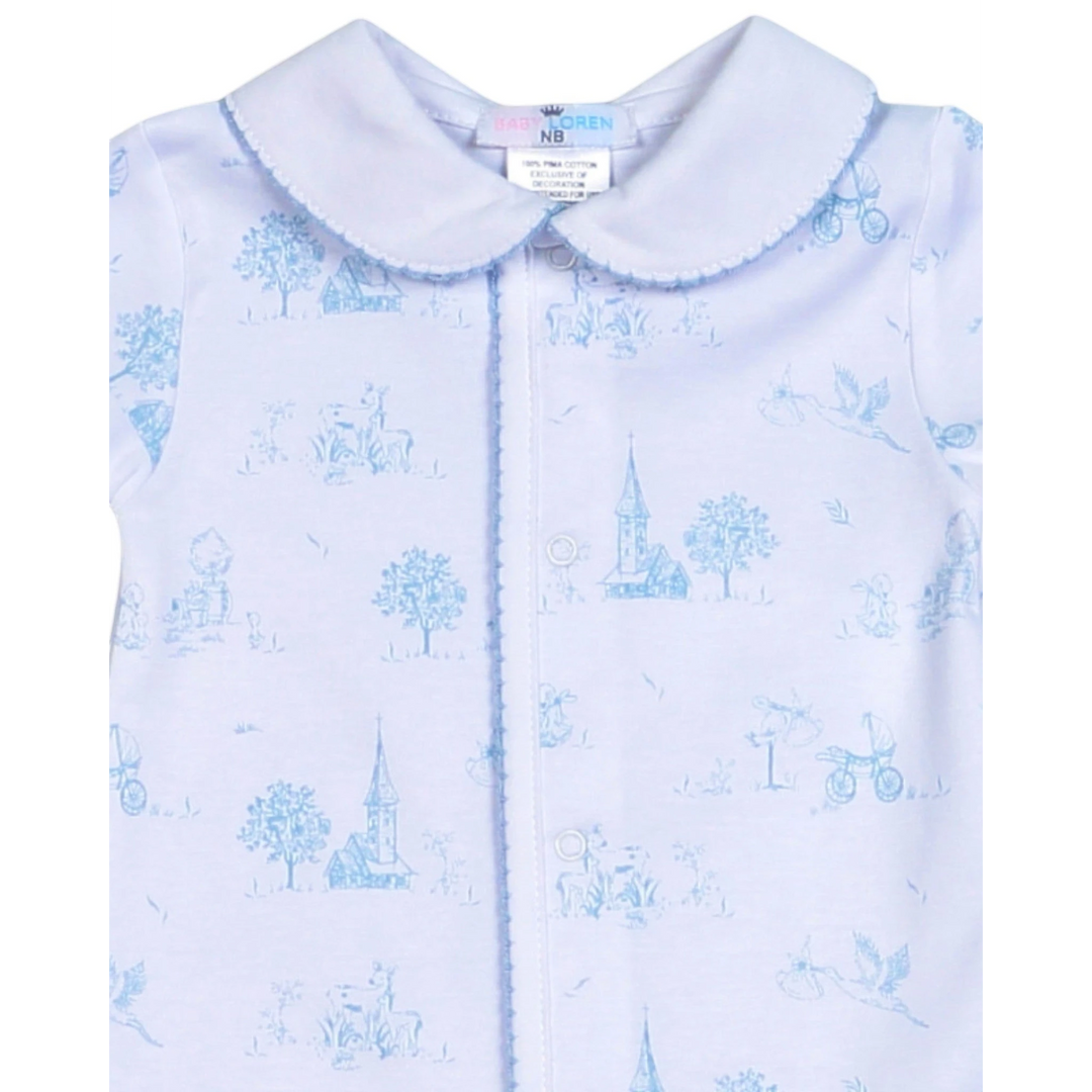 That Store blue toile print Pima cotton baby day gown with a scalloped Peter Pan collar and front snap closure.