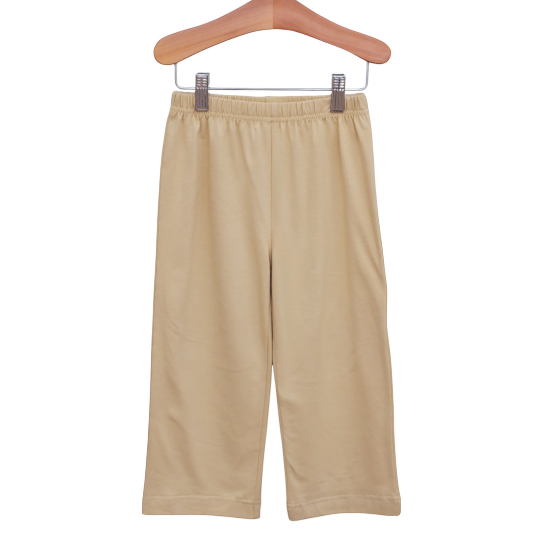 That Store khaki knit pants for boys with an elastic waistband, made from a comfortable cotton and spandex blend.