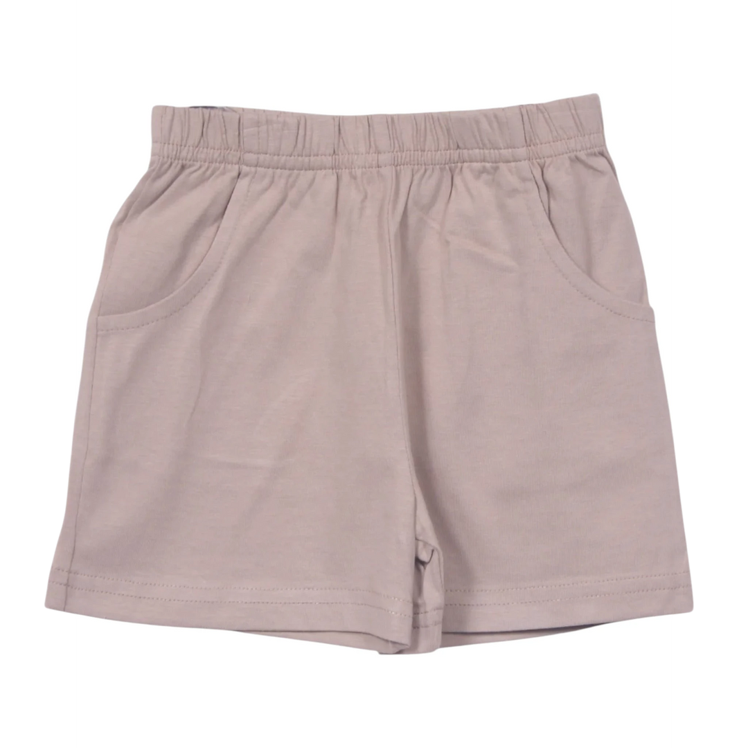 That Store sand-coloured boys jersey shorts in 100% cotton with an elastic waistband and front pockets.