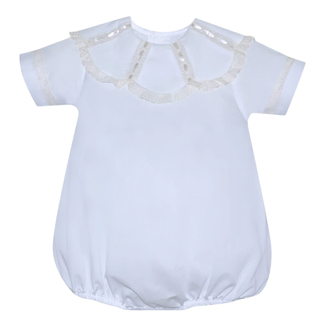 That Store white heirloom bubble for baby boys featuring an ecru lace spoke collar and delicate ribbon detailing.