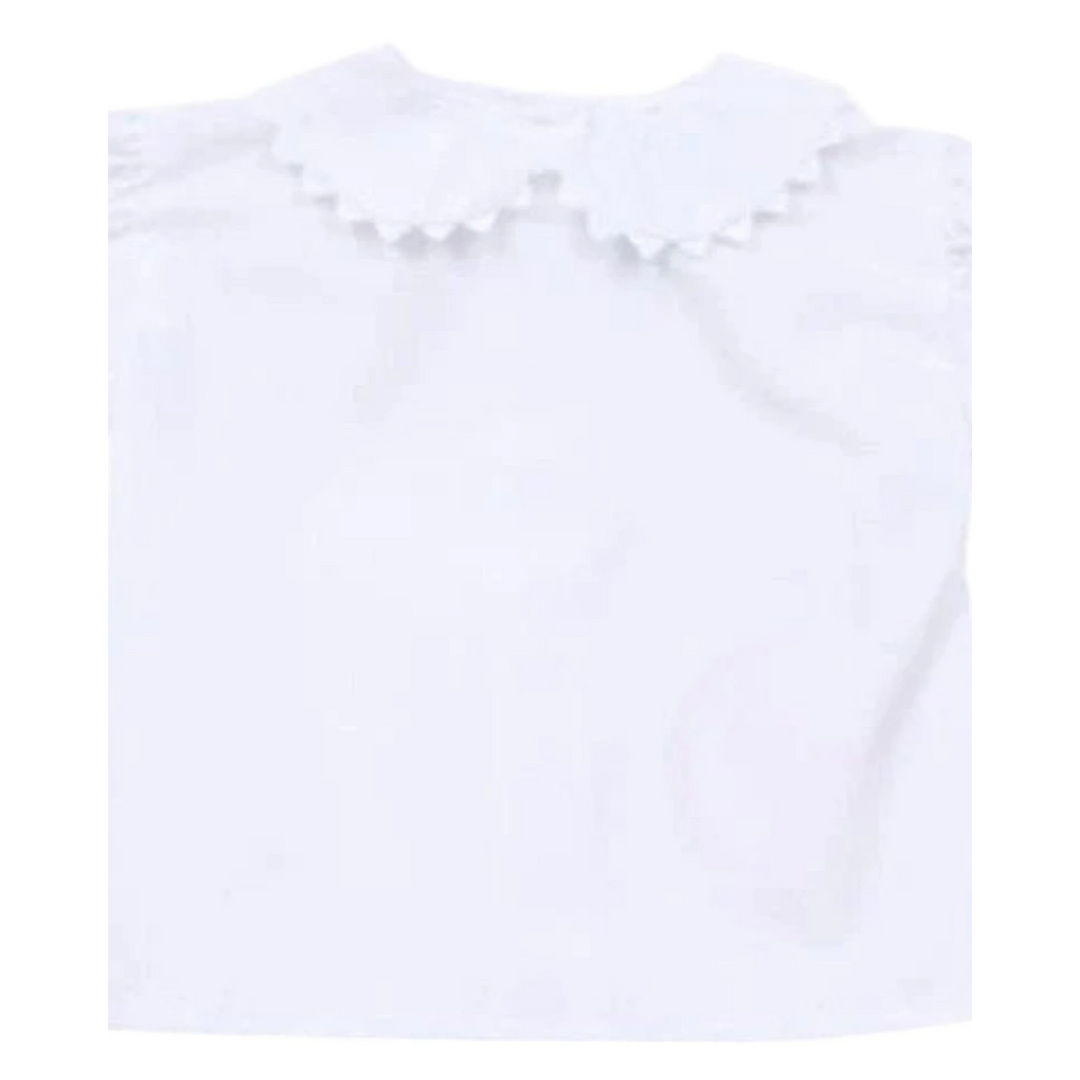 That Store Funtasia Too white short sleeve blouse featuring a scalloped Peter Pan collar with delicate ric rac trim.