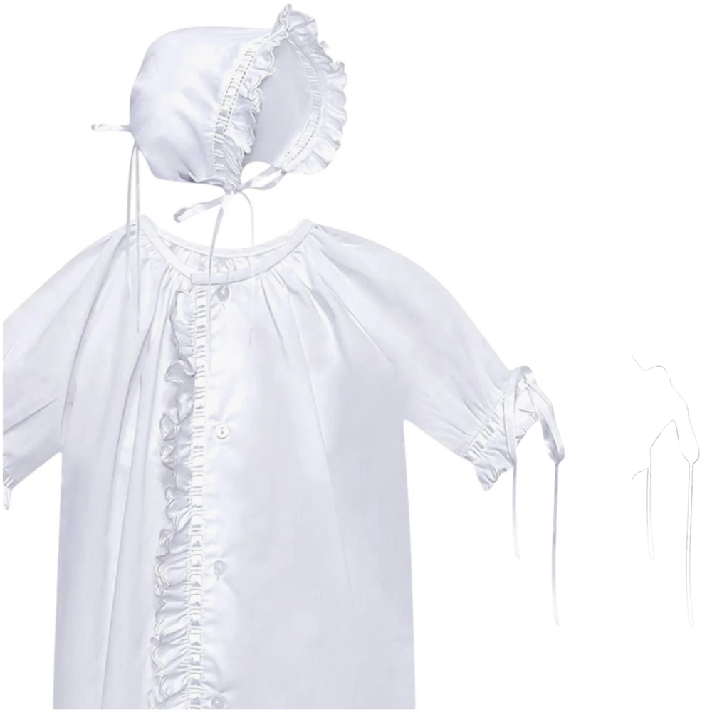 That Store white newborn daygown with front ruffle detail and matching bonnet for baby girls.