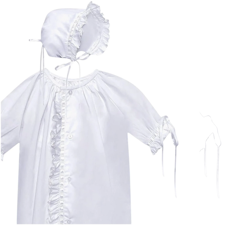 That Store white newborn daygown with front ruffle detail and matching bonnet for baby girls.